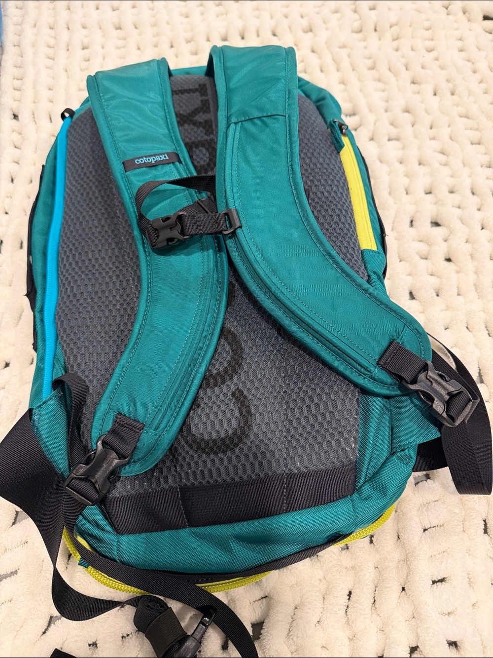 Cotopaxi Allpa 28 Backpack - Picture 3 of 4